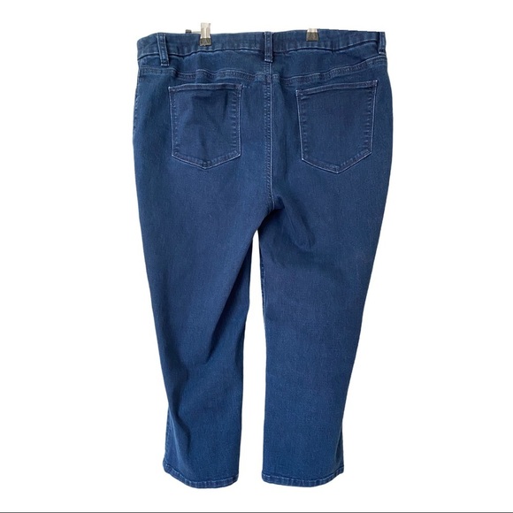 - Chico’s Capri Cotton Blend Front Faux Pockets - Picture 2 of 8